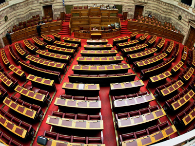 Στη διάσκεψη των προέδρων της Βουλής οι προτάσεις για δημοψήφισμα